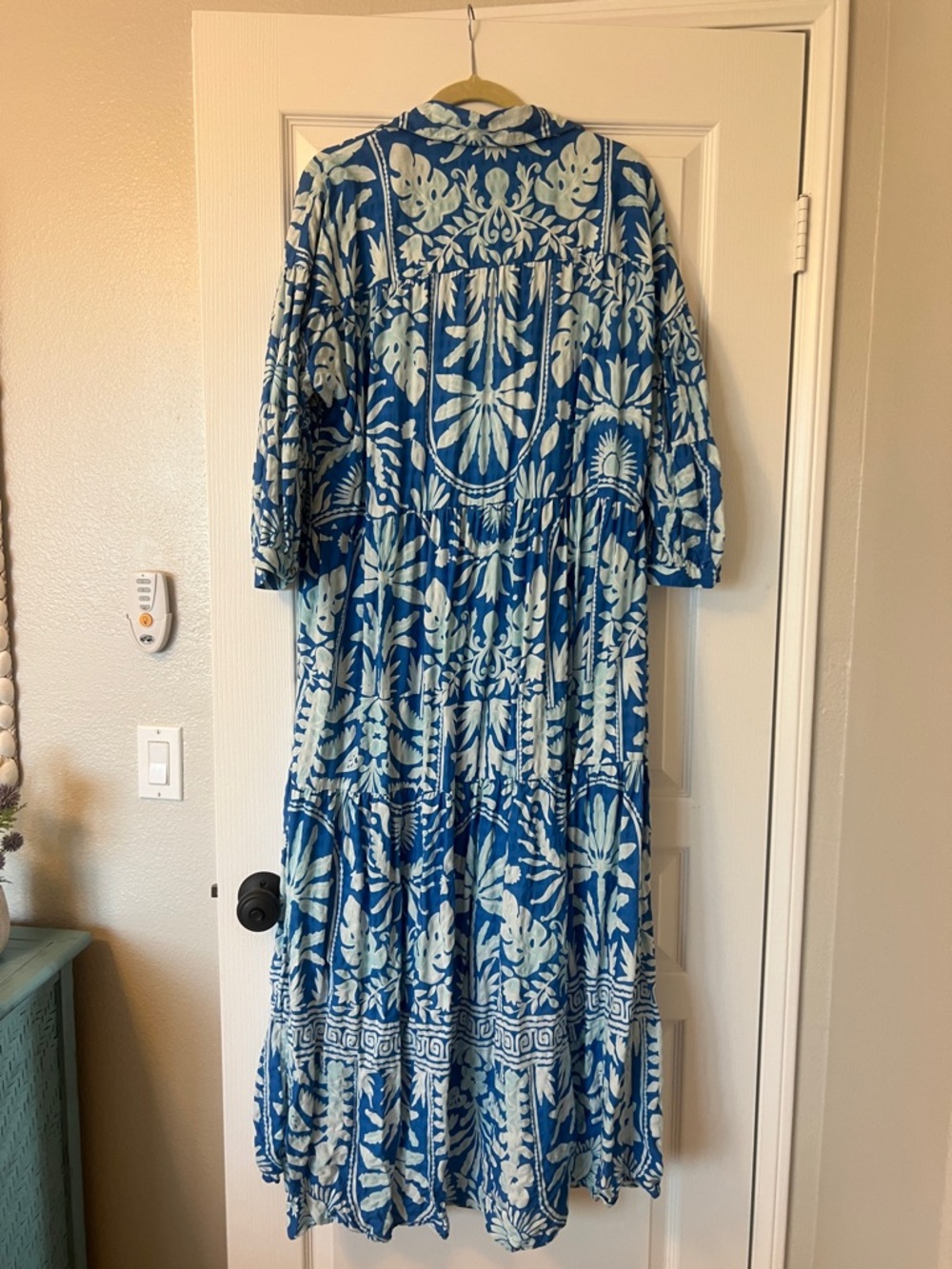 NWOT Celandine Blue Floral Maxi Dress with V-Neck XLpetite - Picture 6 of 7